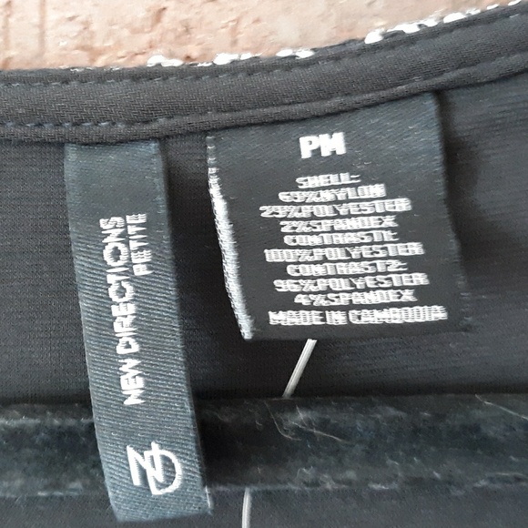 Black Sparkling Holiday Top  Petite Medium - Picture 4 of 8